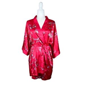 VICTORIA’S SECRET Vintage Angels Satin Floral Kimono Sleeve Robe